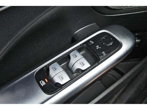 Used 2022 Mercedes-Benz C 300 4MATIC Sedan image 23
