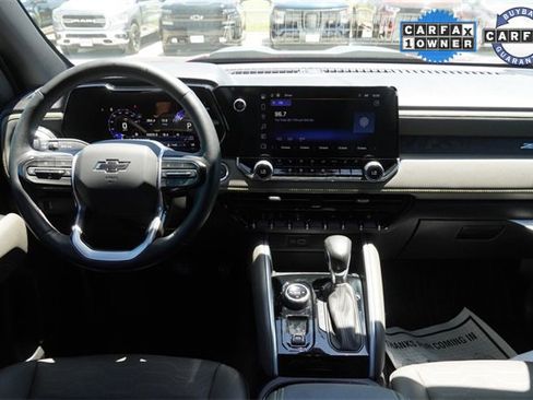 Used 2023 Chevrolet Colorado ZR2 w/ ZR2 Convenience Package III image 12