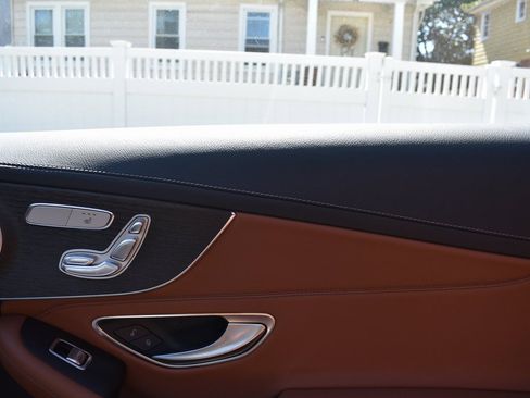 Used 2022 Mercedes-Benz C 300 C 300 image 21