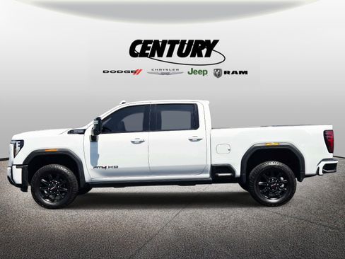 Used 2024 GMC Sierra 2500 AT4 w/ AT4 Premium Plus Package AWD/4WD image 7