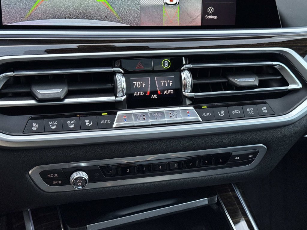 Used 2019 BMW X7 xDrive40i w/ Premium Package AWD/4WD image 29