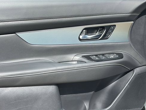 New 2025 Nissan Murano SL image 13