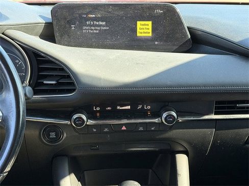 Used 2019 MAZDA MAZDA3 Sedan image 16