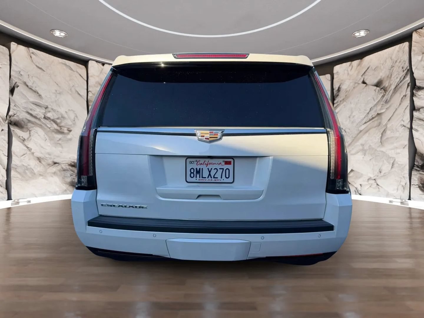 Used 2016 Cadillac Escalade Premium RWD image 7
