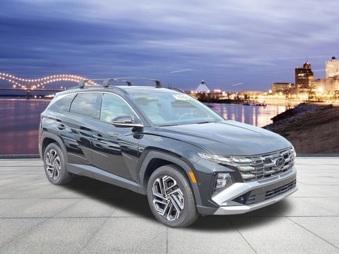 Used 2026 Hyundai Tucson Limited AWD/4WD image 5