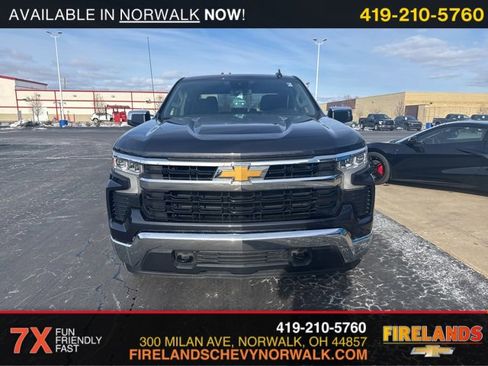Certified 2024 Chevrolet Silverado 1500 LT image 3