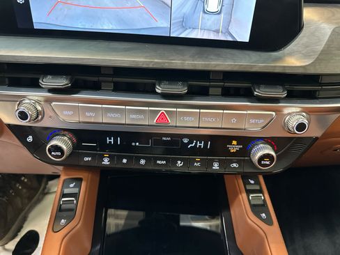 Used 2025 Kia Telluride SX Prestige X-Line AWD/4WD image 19
