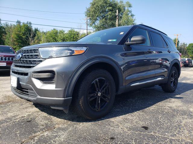 Used 2020 Ford Explorer XLT w/ Comfort Package AWD/4WD image 3