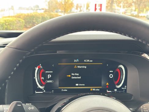 New 2025 Nissan Pathfinder Platinum w/ Cargo Package image 22