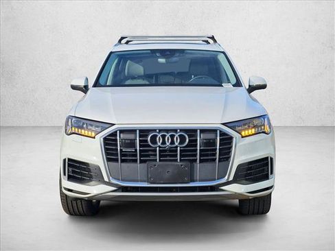 Used 2023 Audi Q7 3.0T Premium w/ Convenience Package image 2
