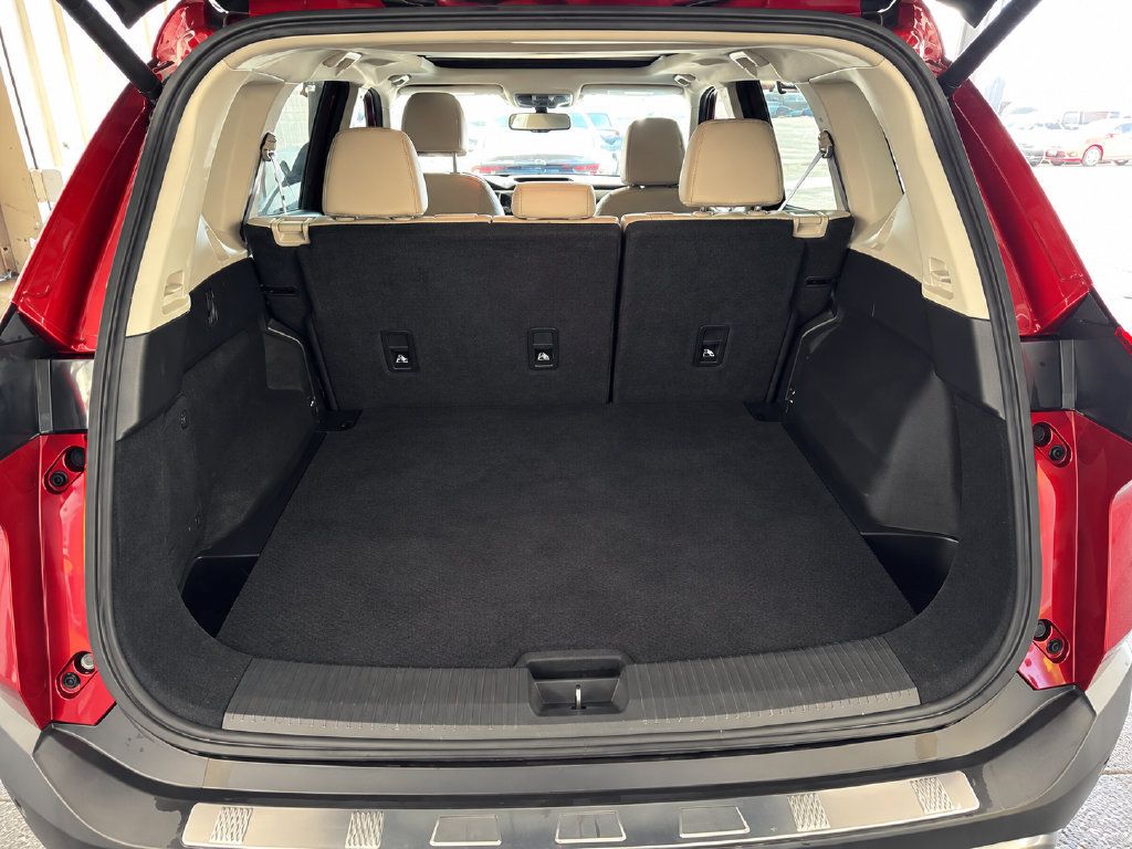 Used 2023 Nissan Rogue SL w/ SL Premium Package FWD image 14