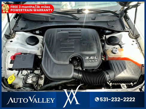 Used 2022 Dodge Charger SXT RWD image 40