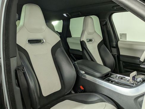 Used 2019 Land Rover Range Rover Sport SVR AWD/4WD image 23