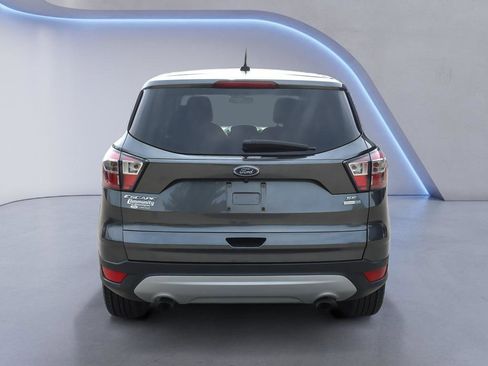 Used 2017 Ford Escape SE AWD/4WD image 6