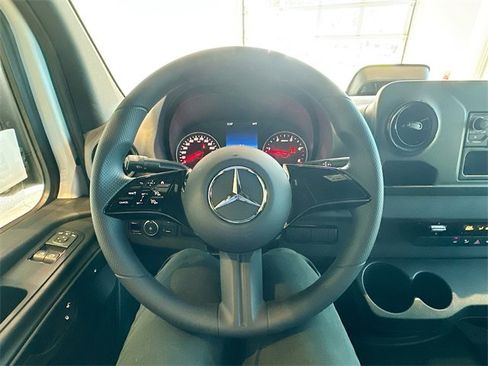New 2026 Mercedes-Benz Sprinter 2500 image 11