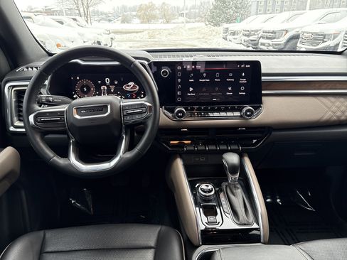 Used 2023 GMC Canyon Denali image 24