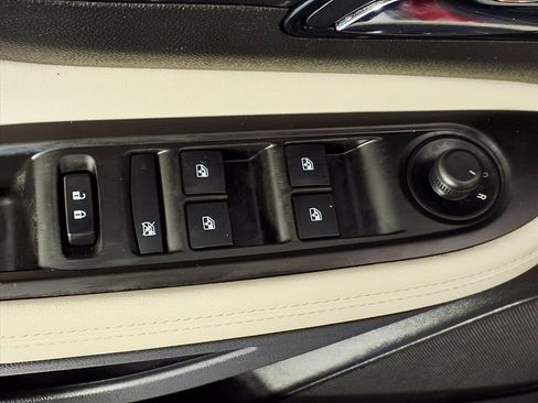 Used 2018 Buick Encore Preferred image 15