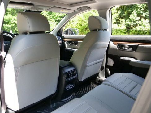 Used 2019 Honda CR-V EX image 28