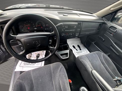 Used 2004 Dodge Dakota 4x4 Club Cab w/ Tire & Handling Group image 8