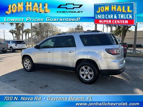 Used 2014 GMC Acadia SLE image 9