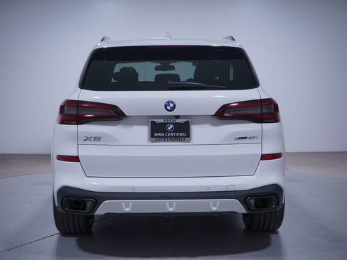 Used 2023 BMW X5 xDrive40i w/ M Sport Package image 5