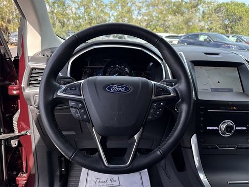 Used 2019 Ford Edge Titanium image 45