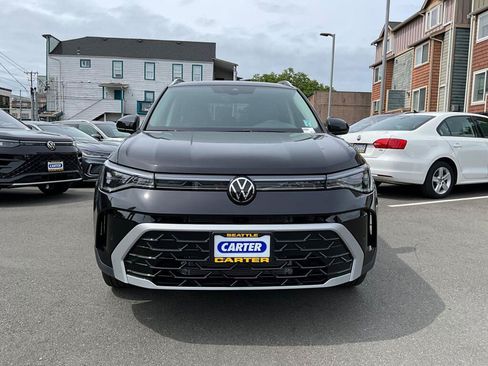 New 2026 Volkswagen Taos SEL AWD/4WD image 3