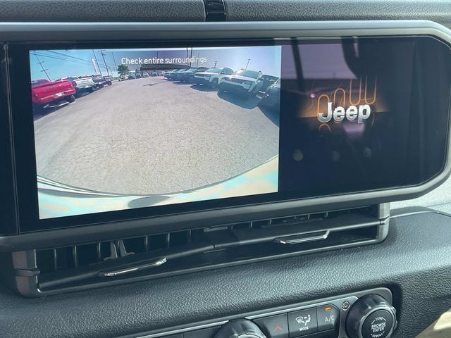 Used 2024 Jeep Wrangler Unlimited Sport AWD/4WD image 27