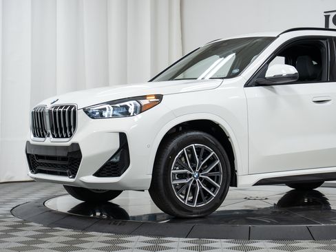 New 2026 BMW X1 xDrive28i w/ Technology Package image 25