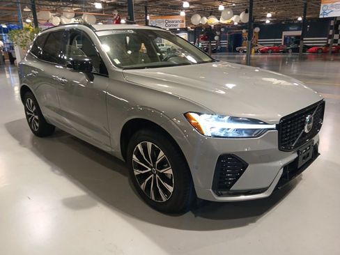 Used 2024 Volvo XC60 B5 Plus w/ Protection Package Premier AWD/4WD image 1