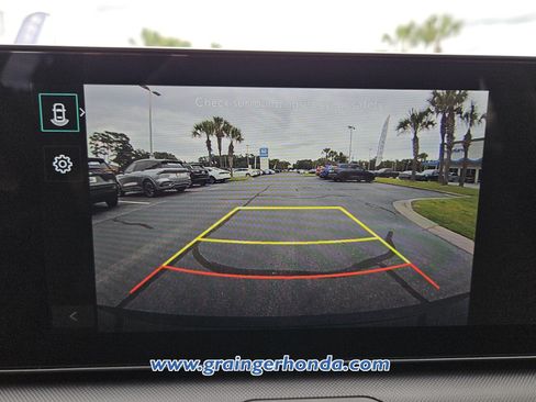 Used 2025 Kia K4 FWD image 16