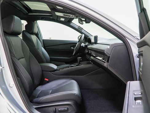 New 2025 Honda Accord Sport image 29