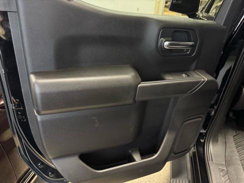 Used 2024 Chevrolet Silverado 1500 Custom Trail Boss image 9