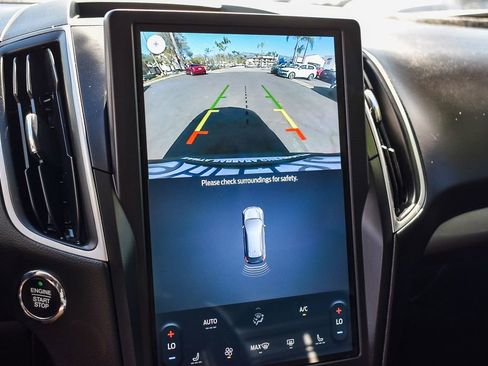 Used 2023 Ford Edge SEL image 23