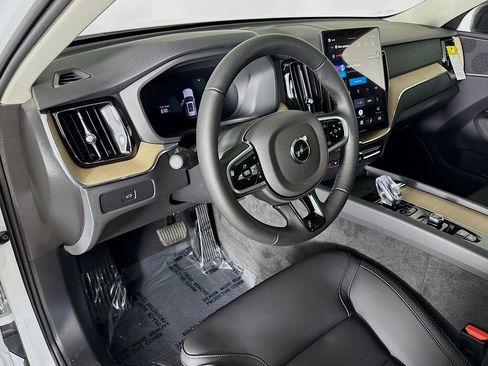 New 2026 Volvo XC60 B5 Core AWD/4WD image 9