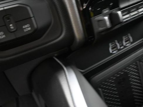 New 2026 RAM 2500 Big Horn AWD/4WD image 26