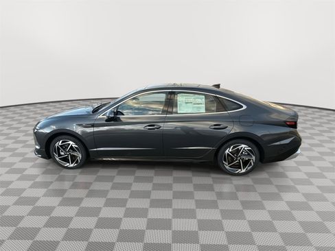 New 2025 Hyundai Sonata SEL FWD image 8