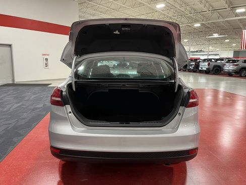 Used 2018 Ford Focus SE image 14