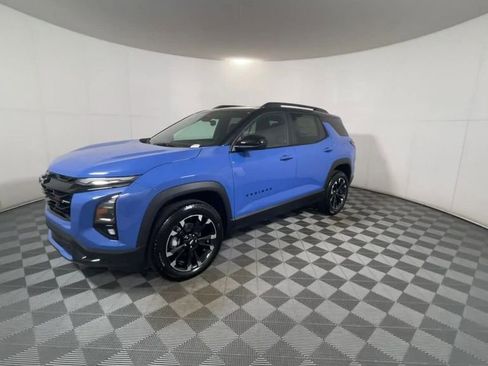 New 2026 Chevrolet Equinox RS w/ LPO, Floor Liner Package image 5