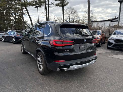 Used 2022 BMW X5 xDrive40i w/ Premium Package image 5