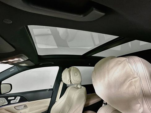 Certified 2025 Mercedes-Benz GLS 580 4MATIC image 24