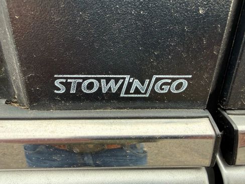 Used 2012 Chrysler Town & Country Touring-L w/ Entertainment Group #2 image 17