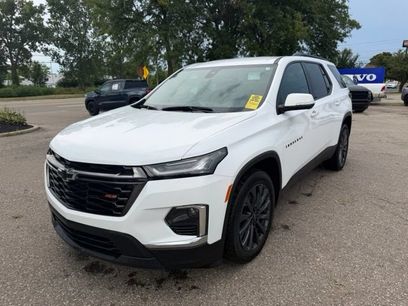 Used 2023 Chevrolet Traverse RS w/ LPO, Floor Liner Package