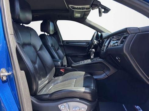 Used 2016 Porsche Macan S AWD/4WD image 22