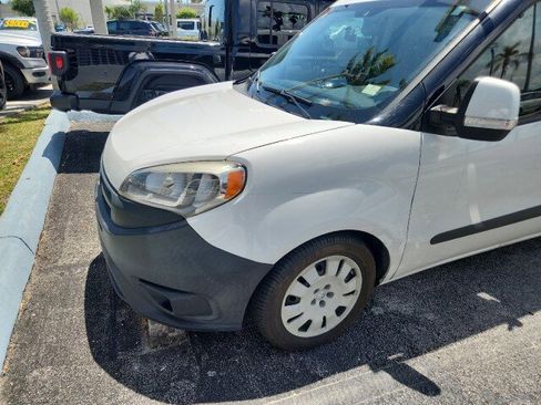 Used 2021 RAM ProMaster City Tradesman SLT w/ Window Group 05 FWD image 4