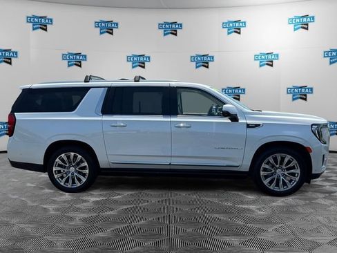 Used 2024 GMC Yukon XL Denali w/ Denali Reserve Package AWD/4WD image 6