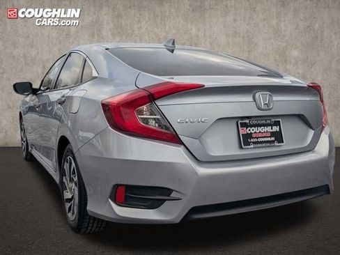 Used 2018 Honda Civic EX image 5
