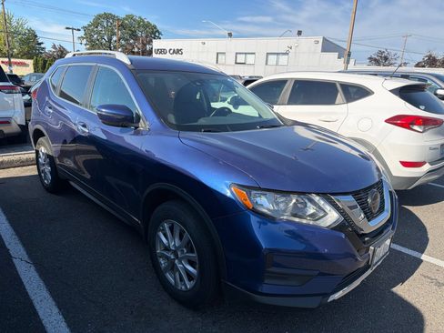 Used 2020 Nissan Rogue S w/ Special Edition Package AWD/4WD image 3