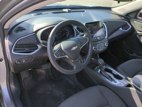 Used 2024 Chevrolet Malibu LT image 10