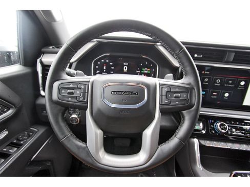 Used 2025 GMC Sierra 1500 Denali w/ Denali Reserve Package AWD/4WD image 14